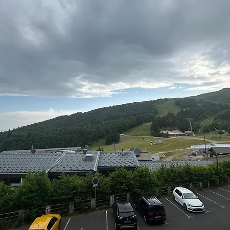 5 Pers à Avec Wi-fi - Fr-1-814-94 * Super-Besse