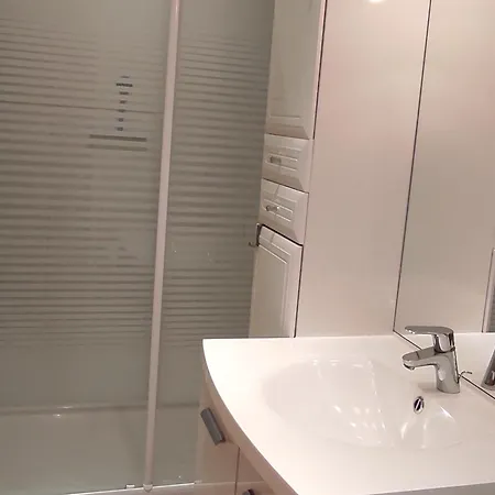 Appartement 5 Pers à Avec Wi-fi - Fr-1-814-94